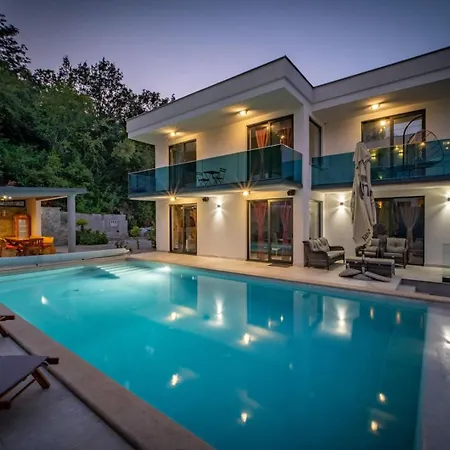 Villa Biber By Villsy Breza